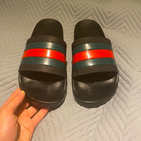 Gucci slides - Picture 2 of 5